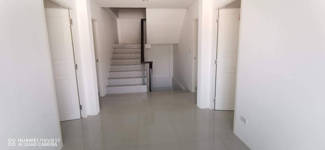 Sure Guesthouse Kamala Beach Zewnętrze zdjęcie
