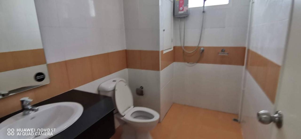 Sure Guesthouse Kamala Beach Zewnętrze zdjęcie