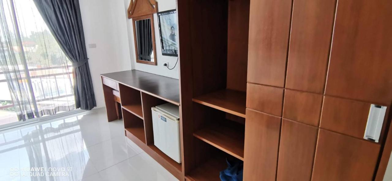 Sure Guesthouse Kamala Beach Zewnętrze zdjęcie