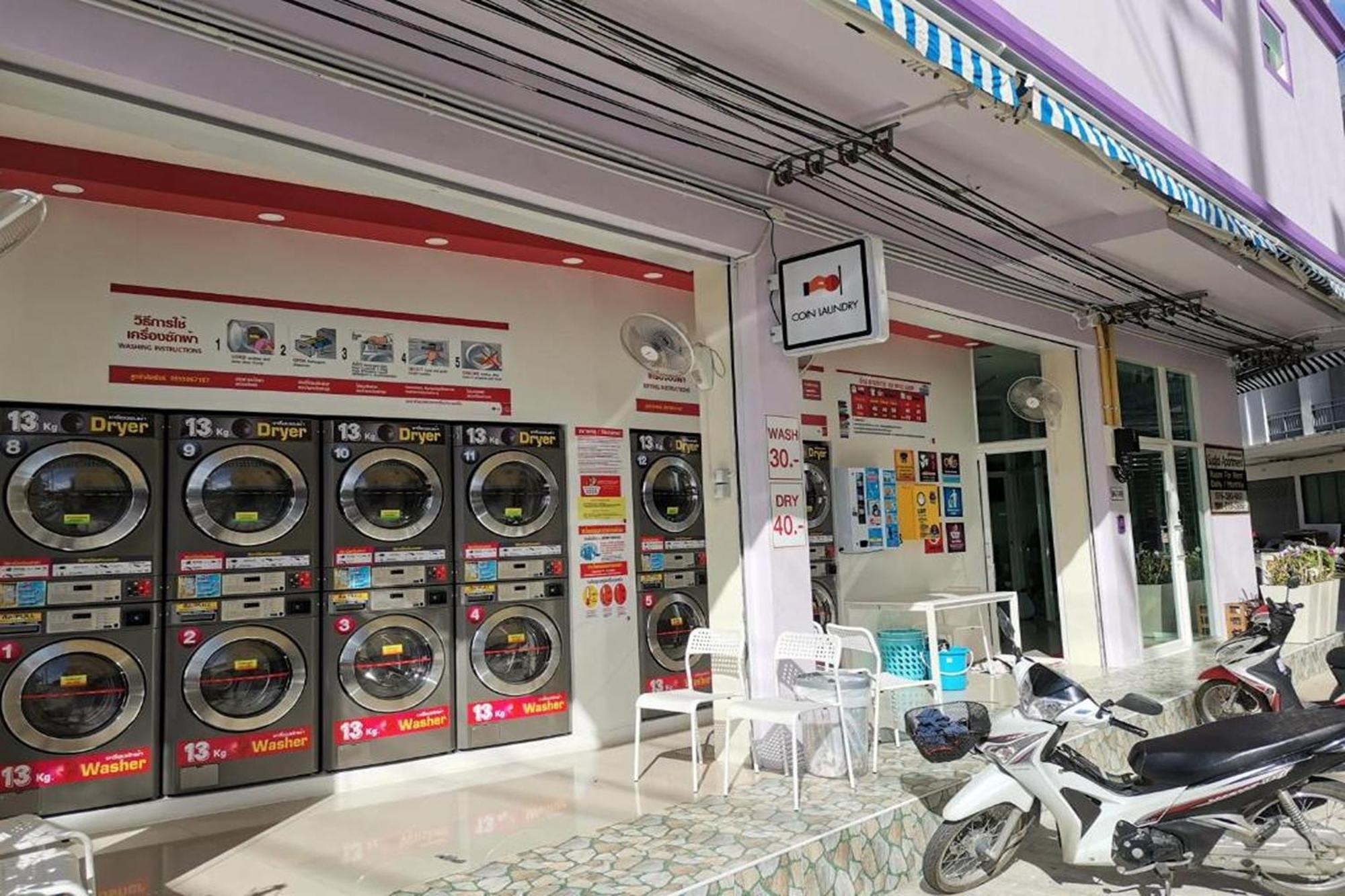 Sure Guesthouse Kamala Beach Zewnętrze zdjęcie