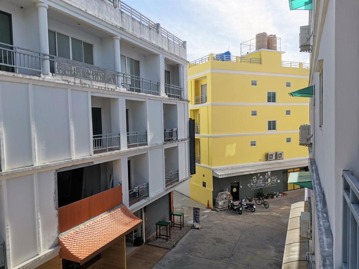 Sure Guesthouse Kamala Beach Zewnętrze zdjęcie